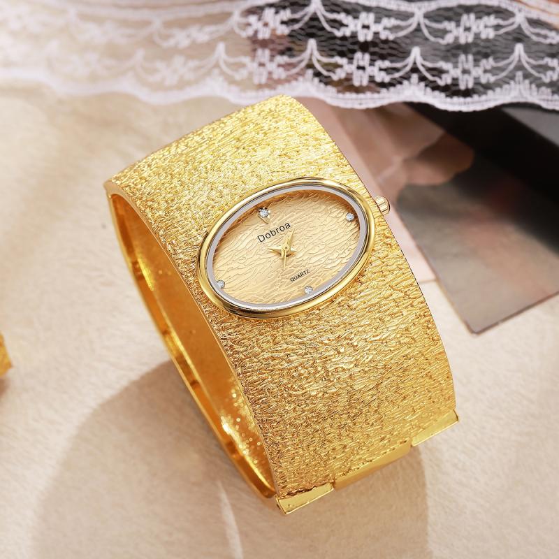 Foreign Trade Middle East Top  - Luxury Watch Trading review and price